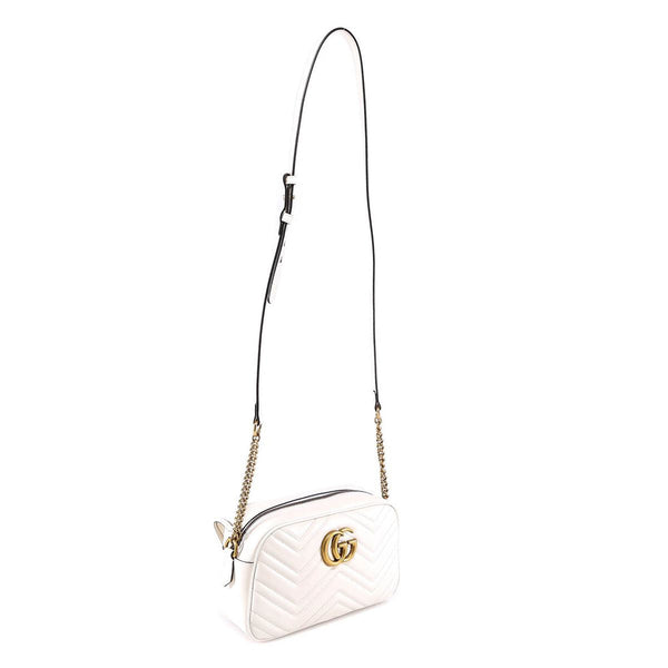 GG MINI 18 MARMONT MATELASSÉ BLACK CALFSKIN WITH GOLDEN LOGO