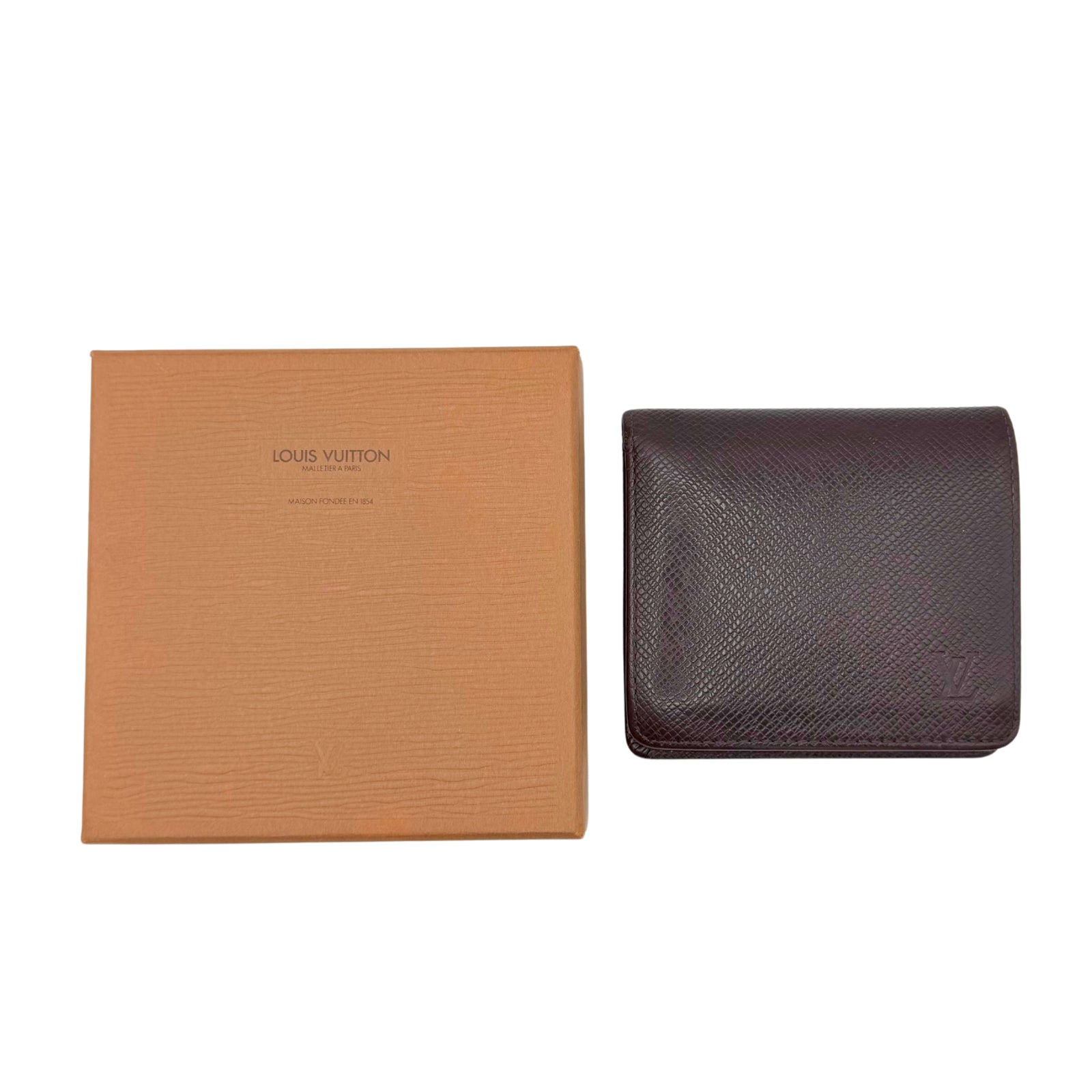 Taiga Raisin Bifold Wallet