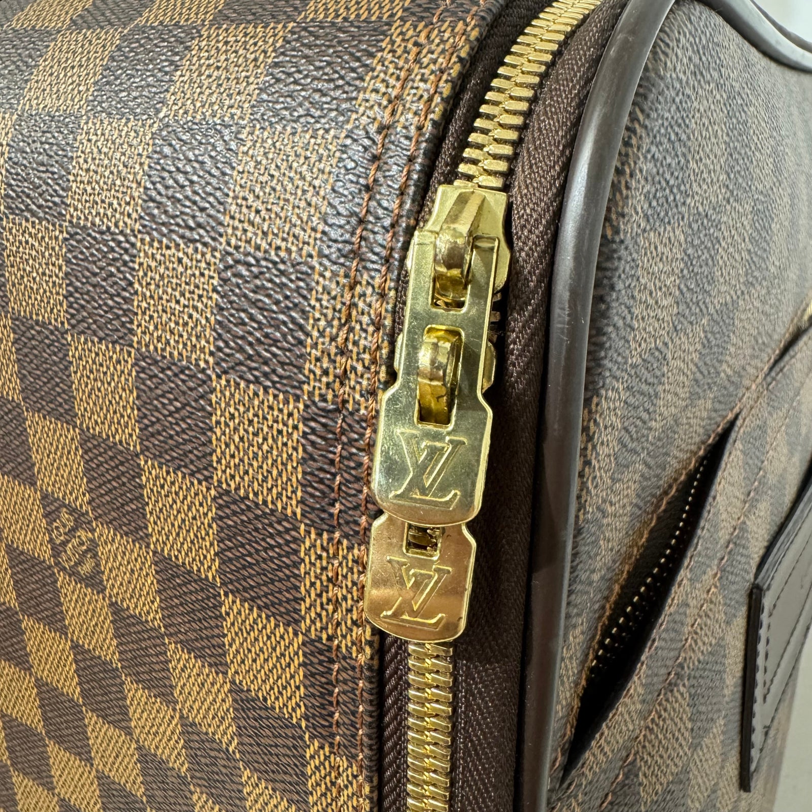 Damier Ebene Pegase 45