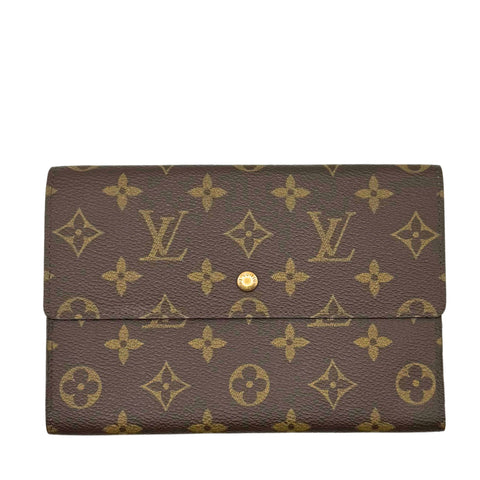 Large Strap Wallet in Grained Calfskin