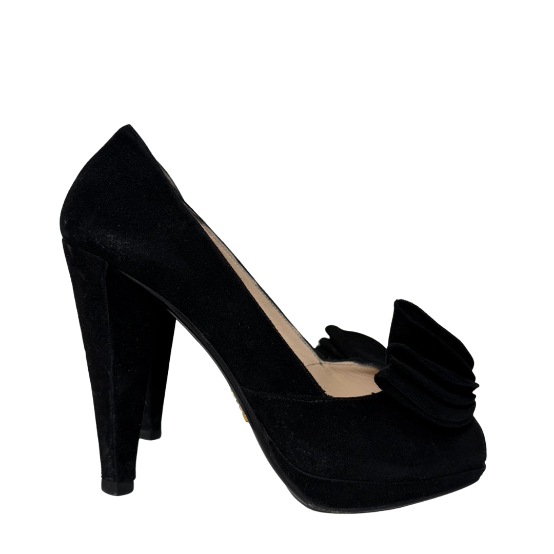 Black Suede Peep Toe Pumps with Ruffle 35.5