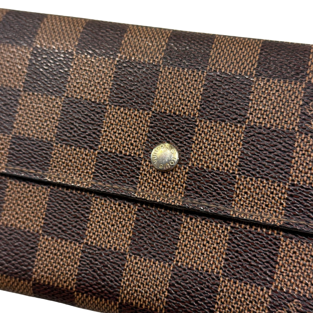 Damier Ebene Sarah International Wallet