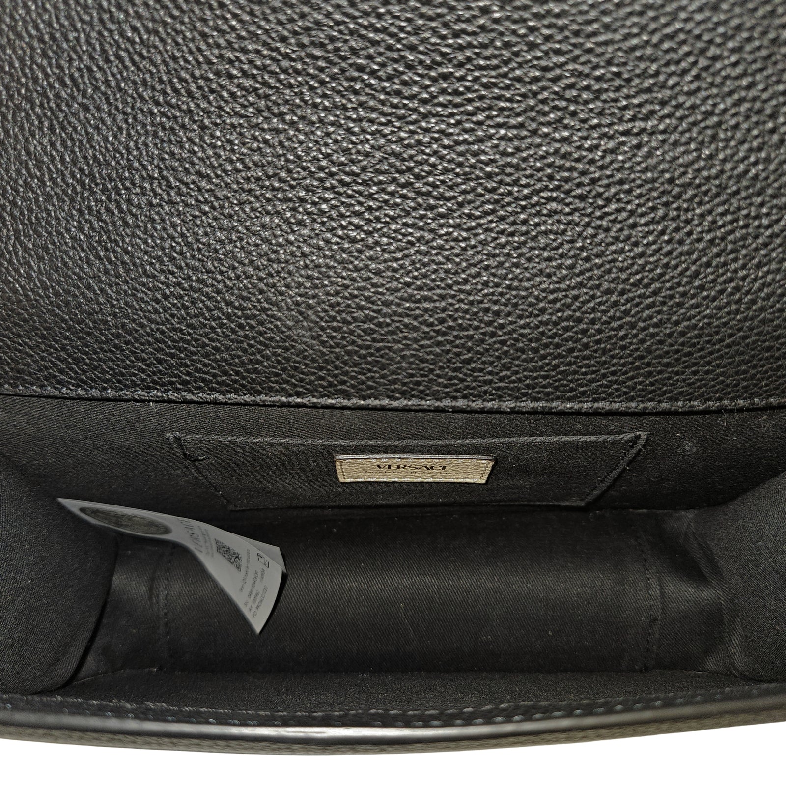 Virtus Leather Crossbody Bag