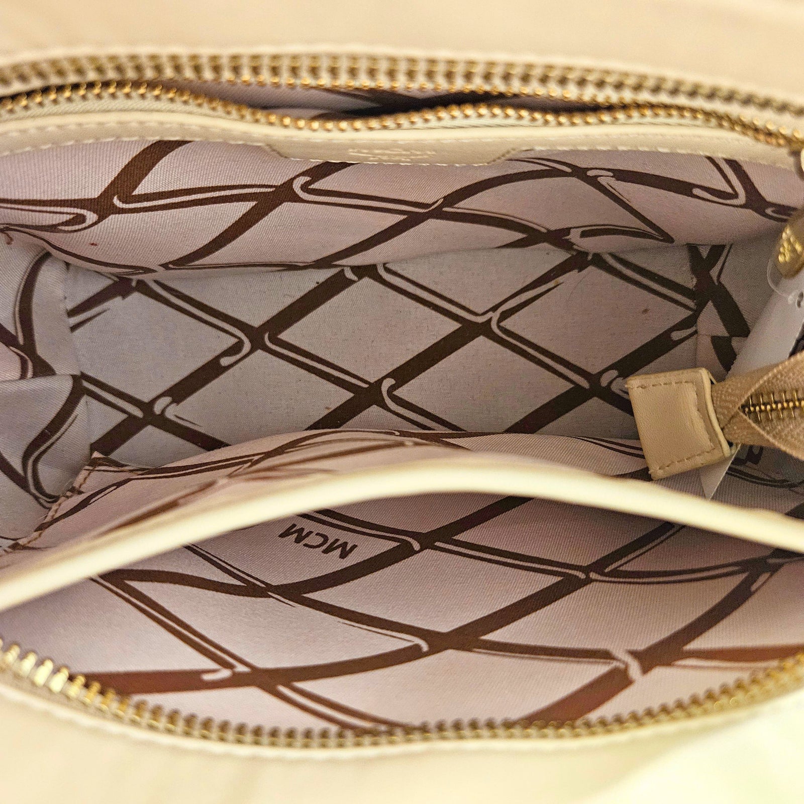 Toni Top-Zip Shopper