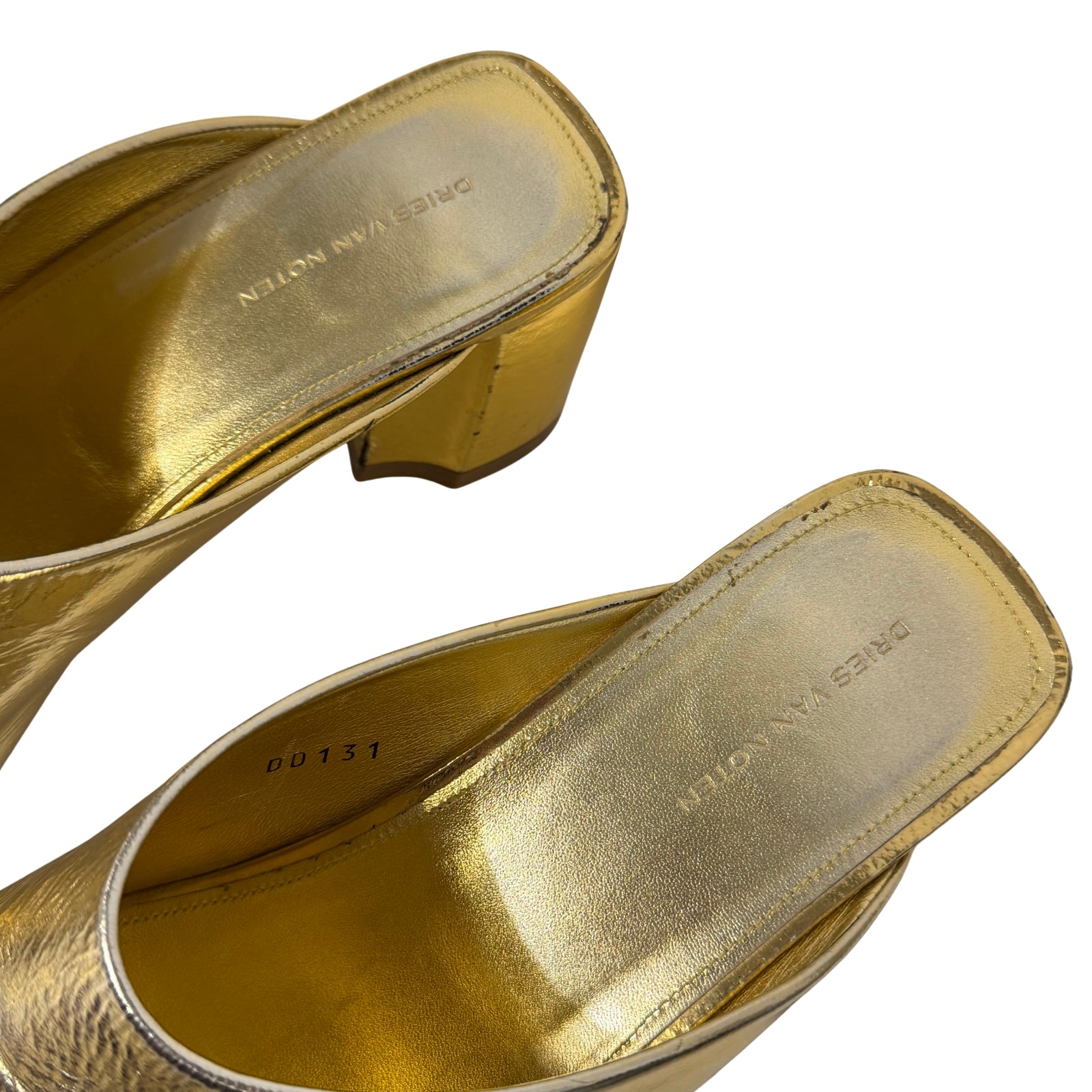 Gold Sandals 40
