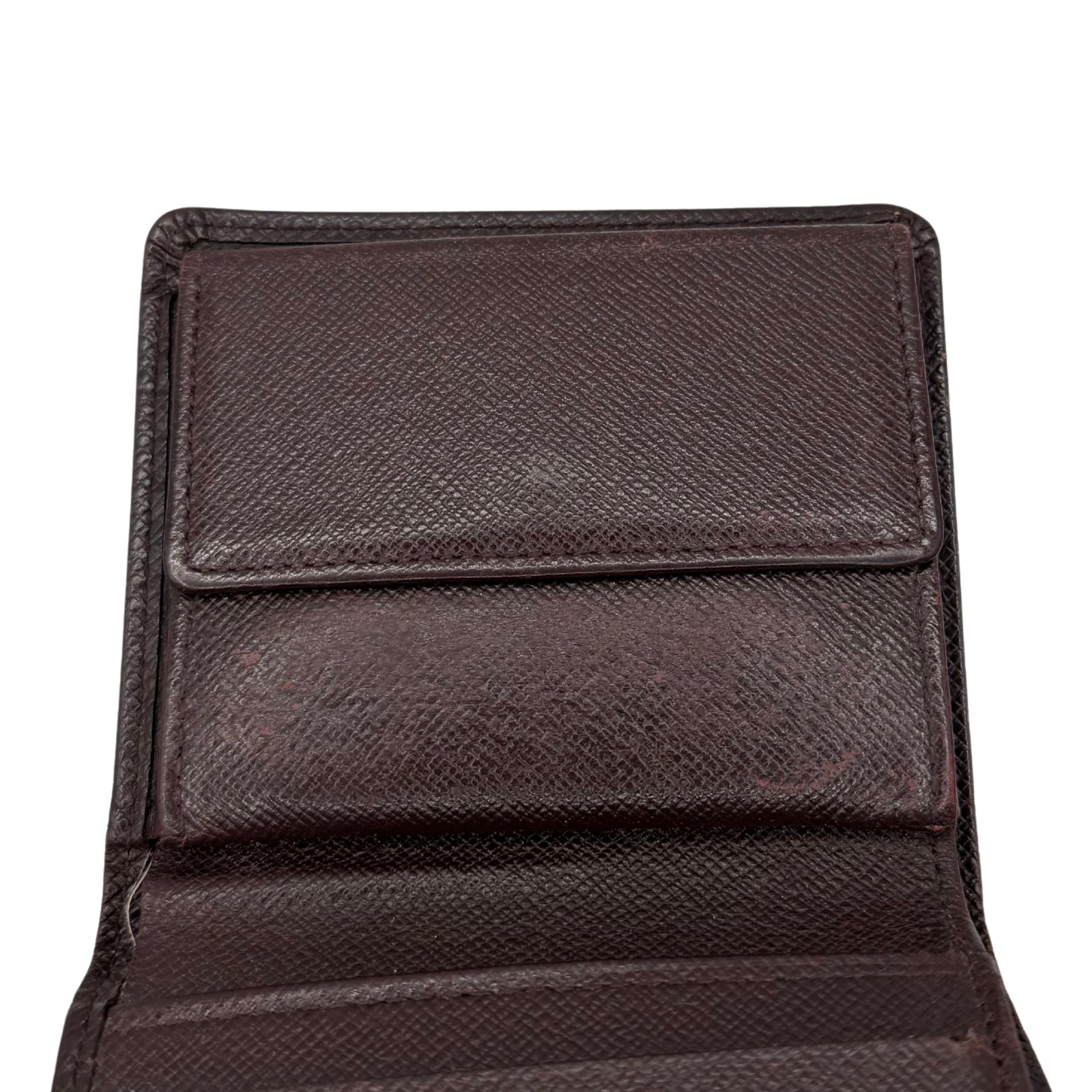 Taiga Raisin Bifold Wallet