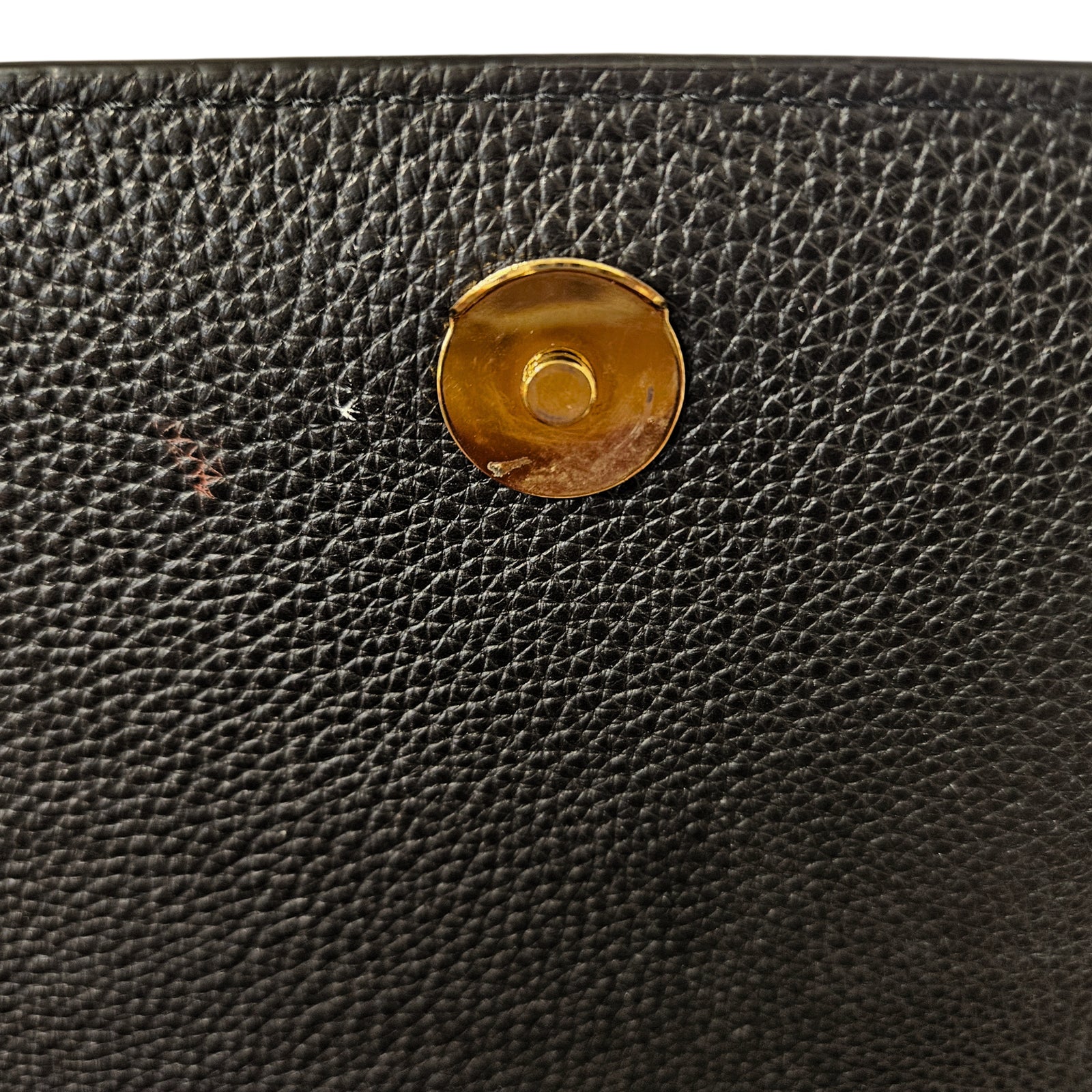 Virtus Leather Crossbody Bag