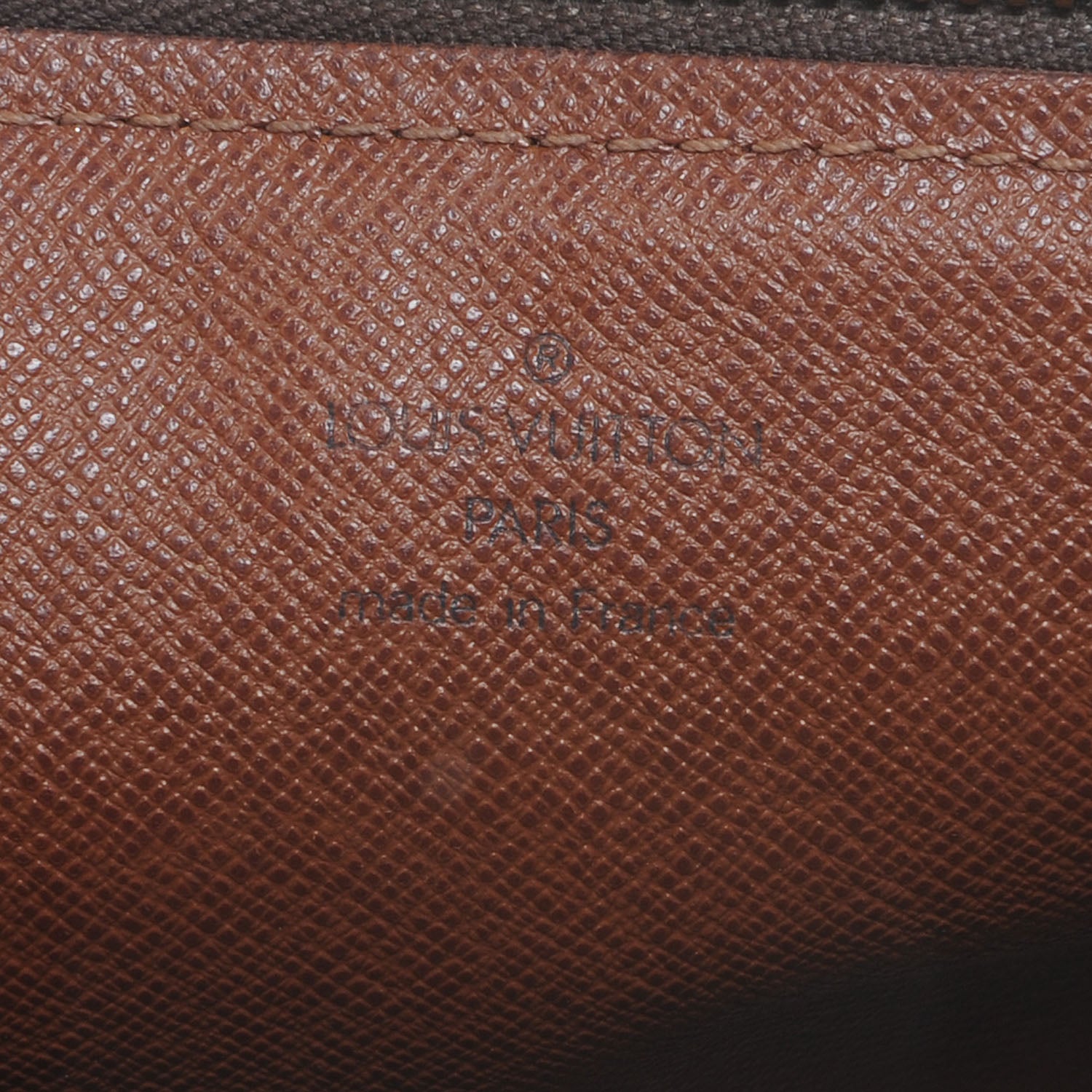 Monogram Papillon 26