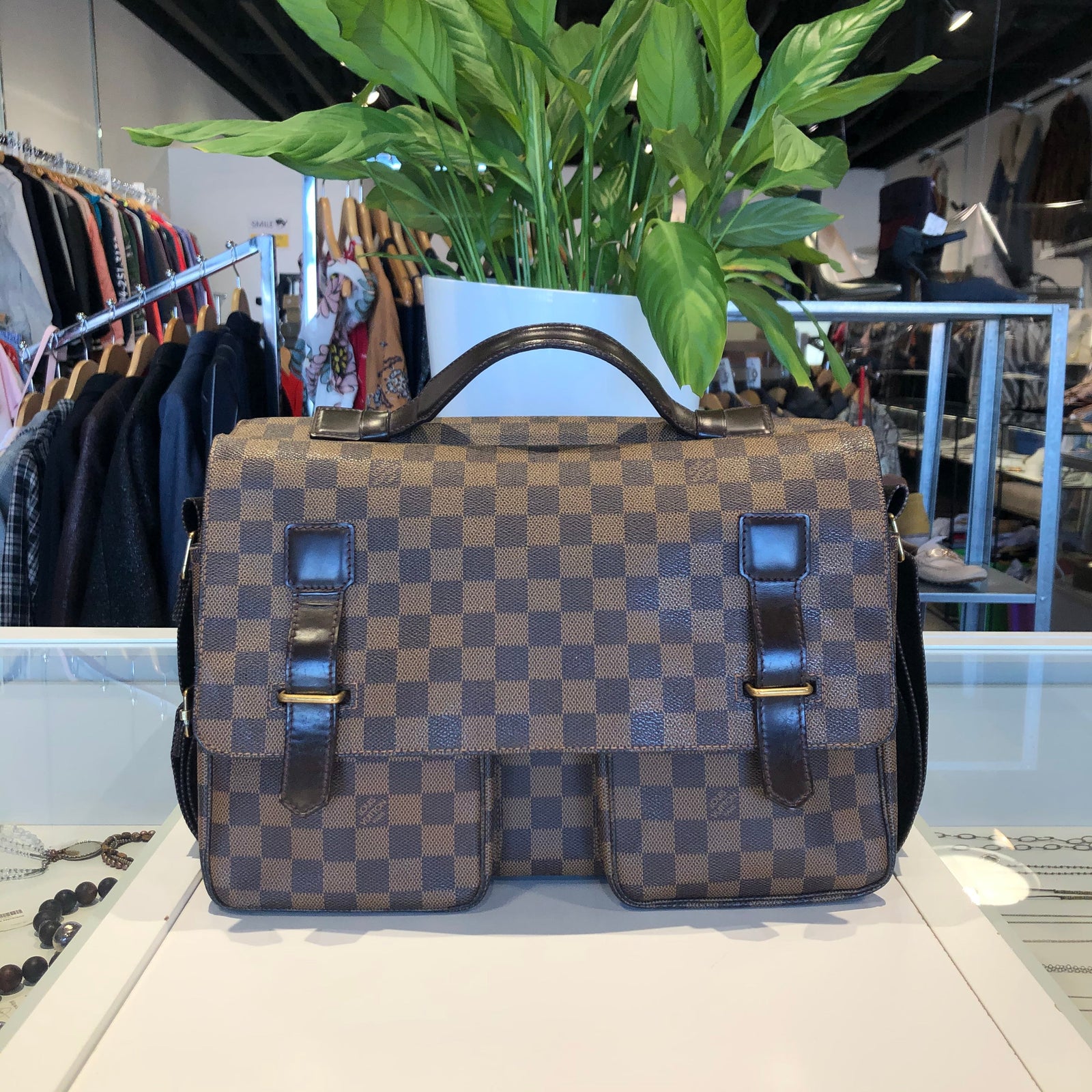 Damier Ebene Broadway Messenger Bag – Loom & Magpie Boutique