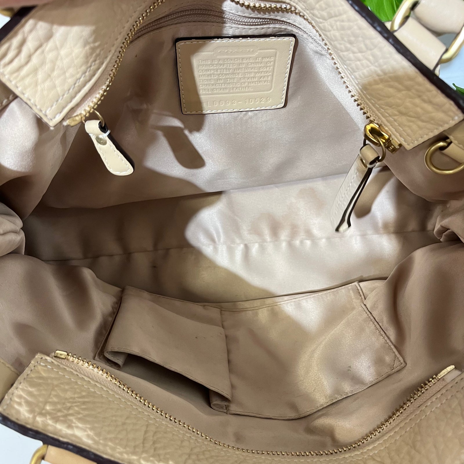 Sandy Shoulder Bag