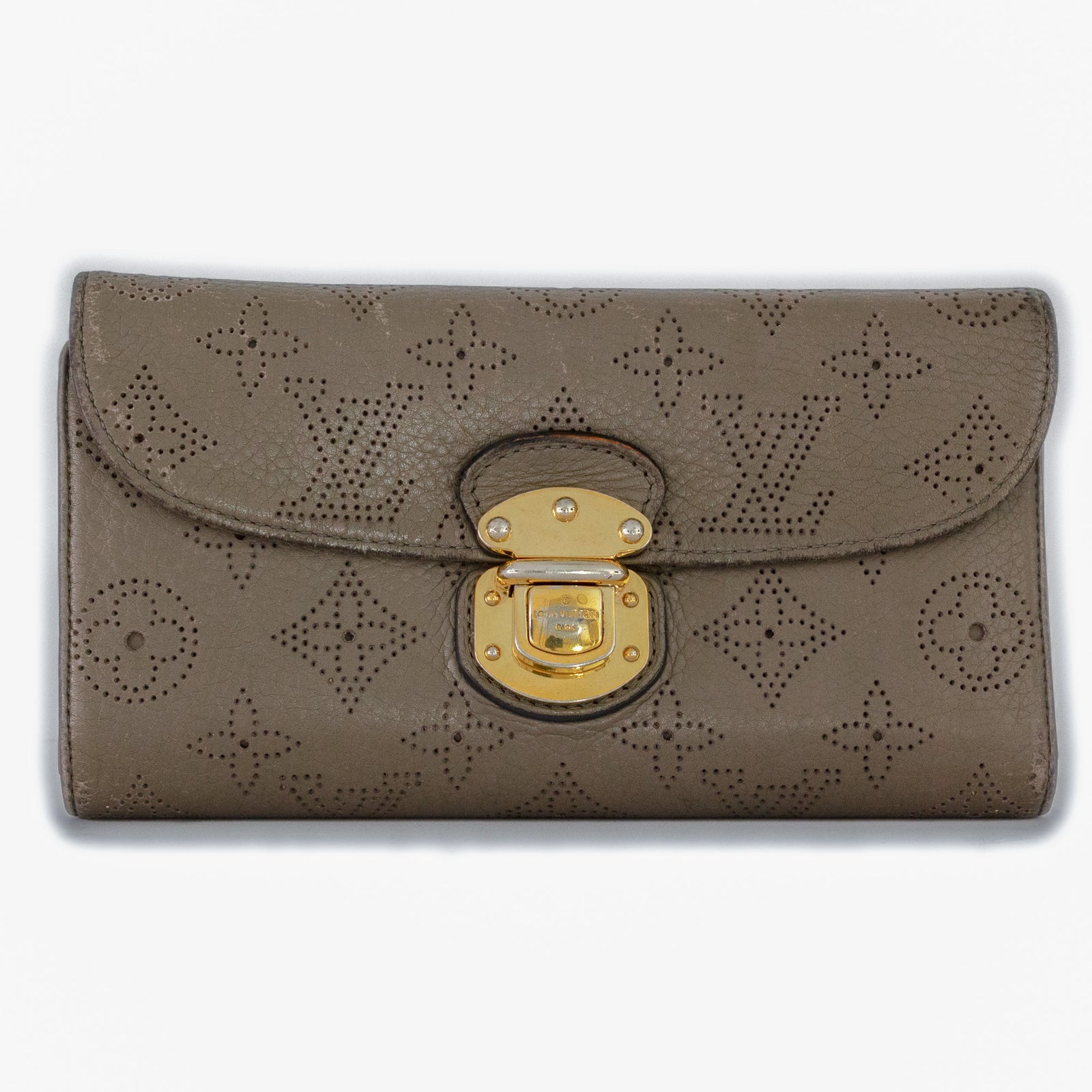 Louis Vuitton Amelia Wallet Mahina Leather Green 431652