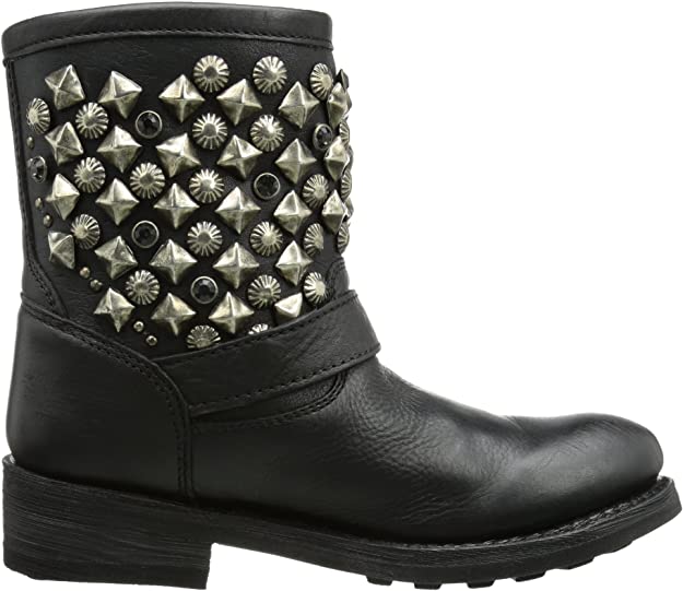 Titanic Destroyer Black Stud Boots 6.5