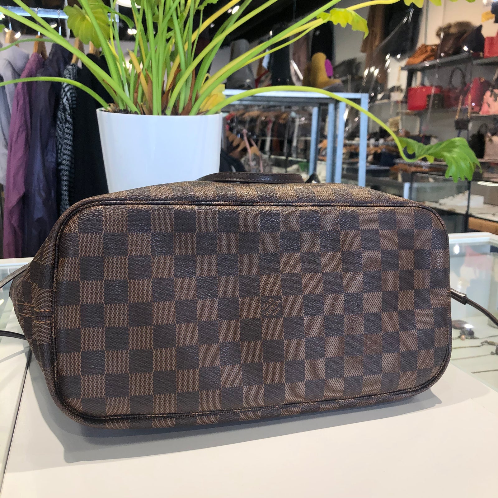 Damier Ebene Neverfull MM – Loom & Magpie Boutique