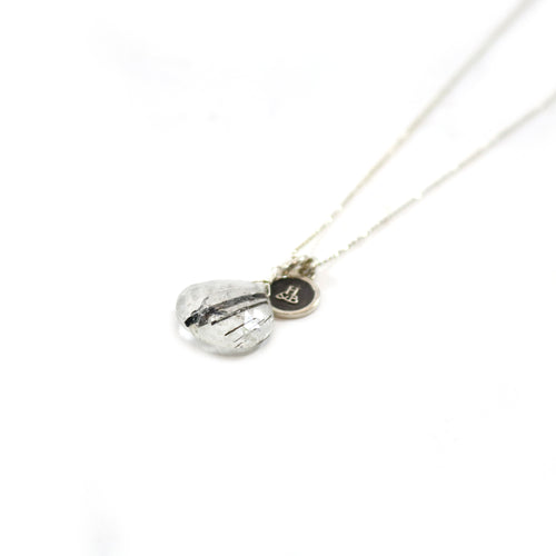 Needle Quarts Pendant Necklace