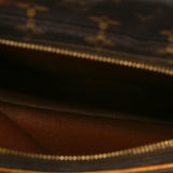 Monogram Nil 28