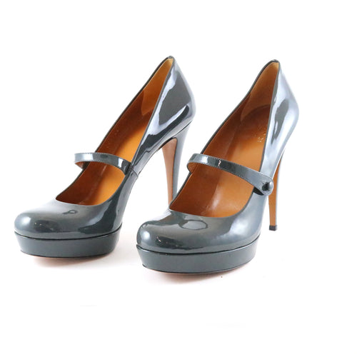 Mary Jane Pumps