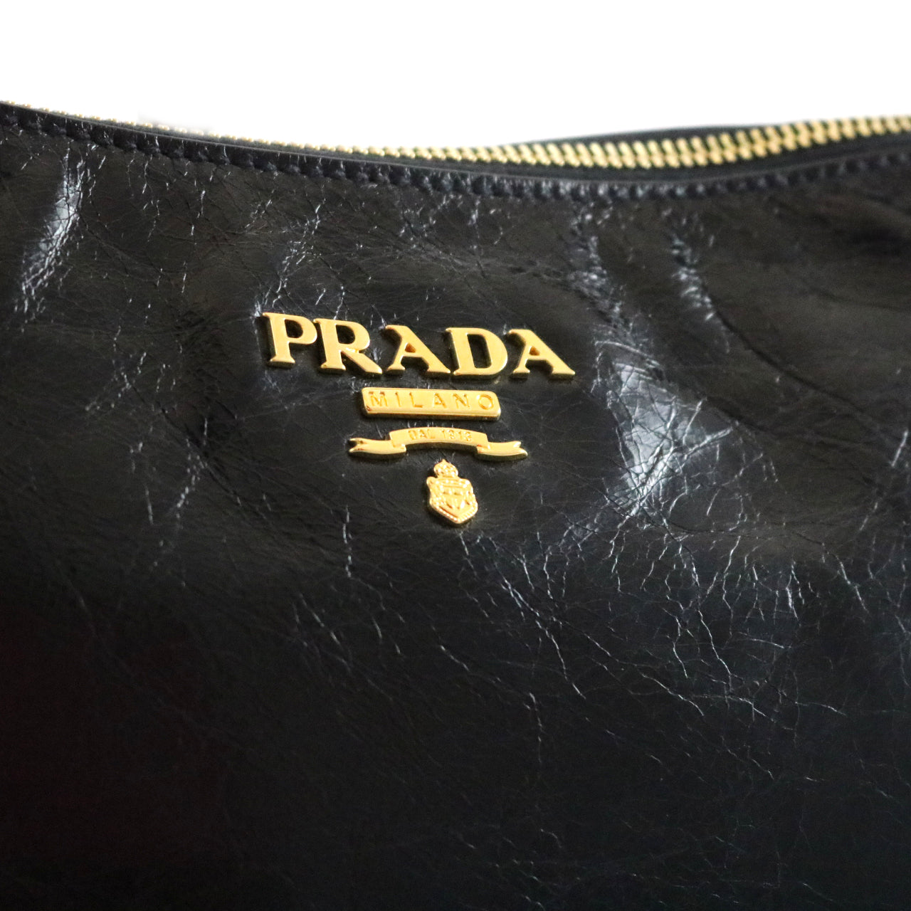 Nero Leather Shoulder Bag