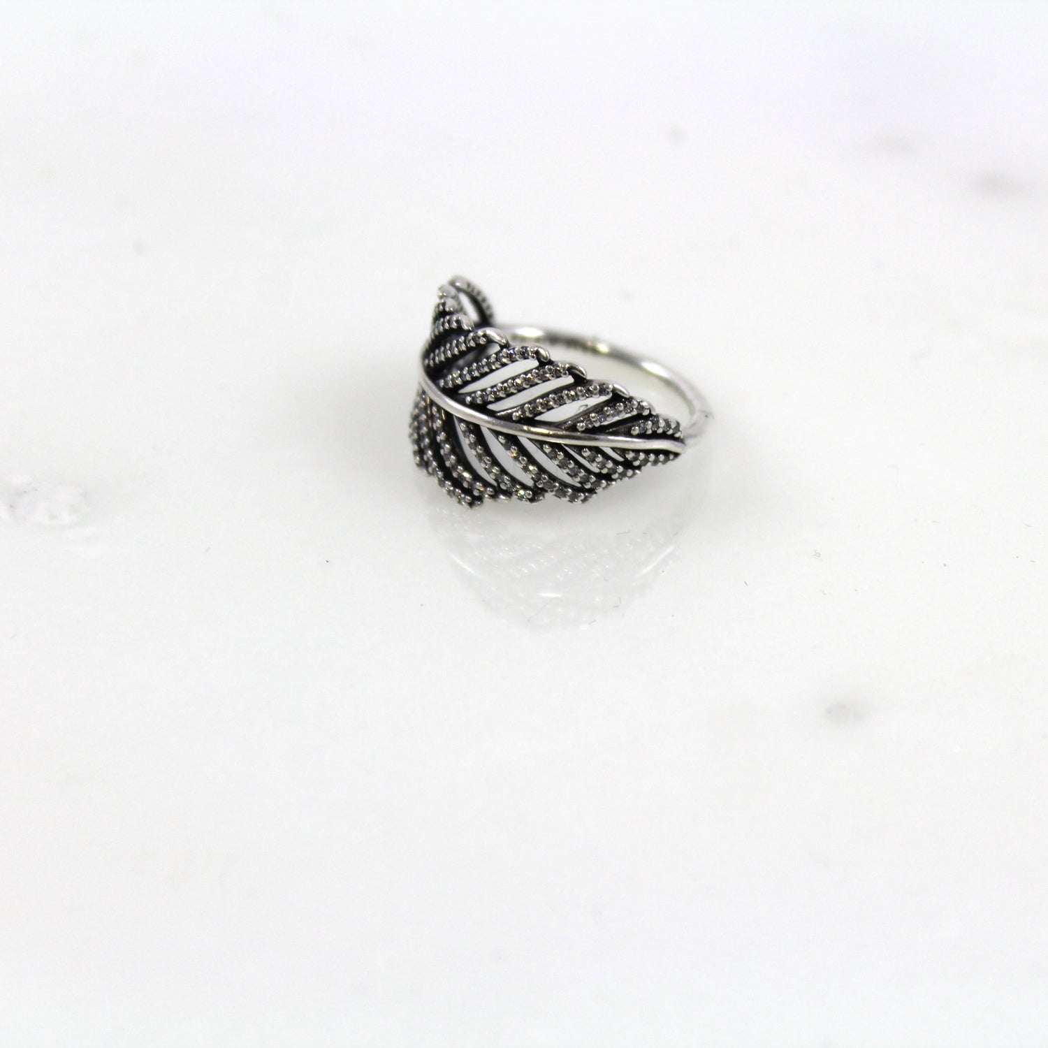 Light as a Feather Ring