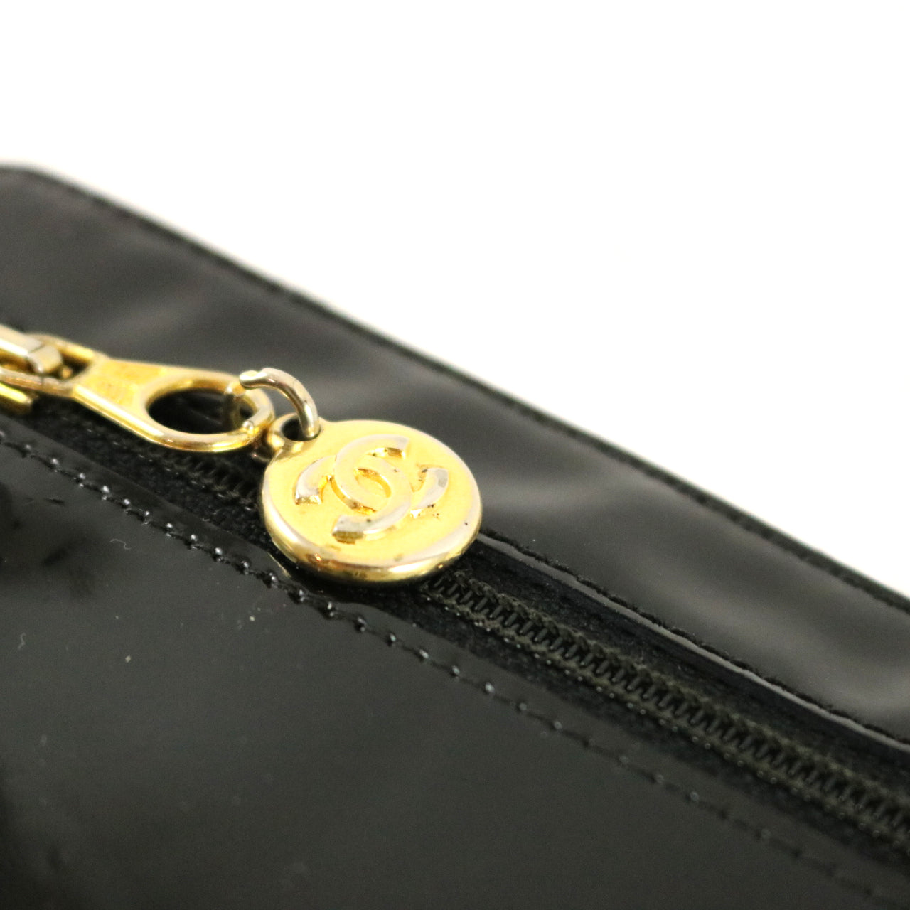 Timeless Patent Leather Continental Zipper Wallet