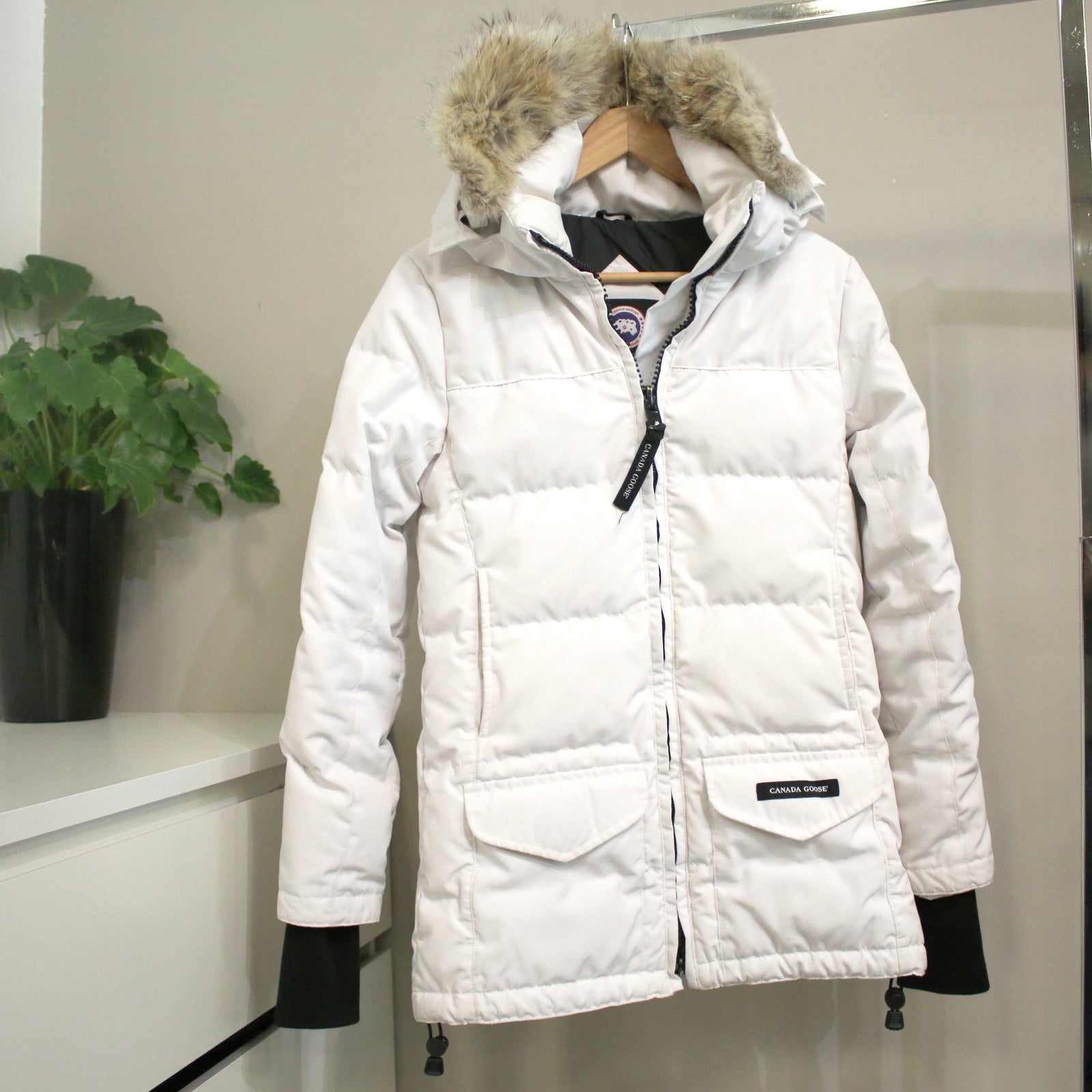 Solaris Parka White