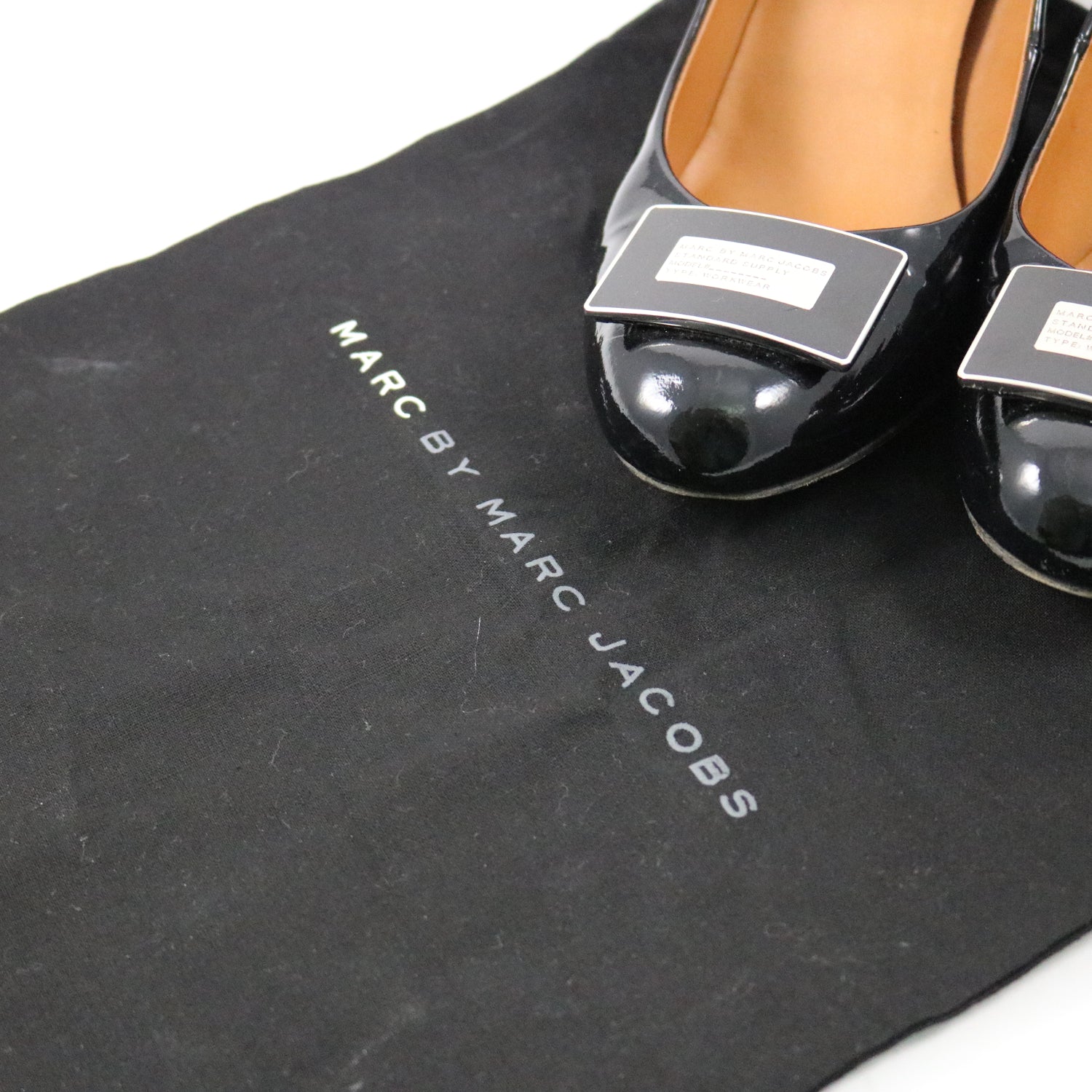 Round Toe Heels
