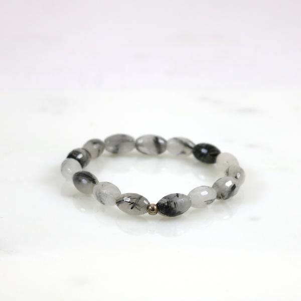 Needle Quartz Stretch Bracelet