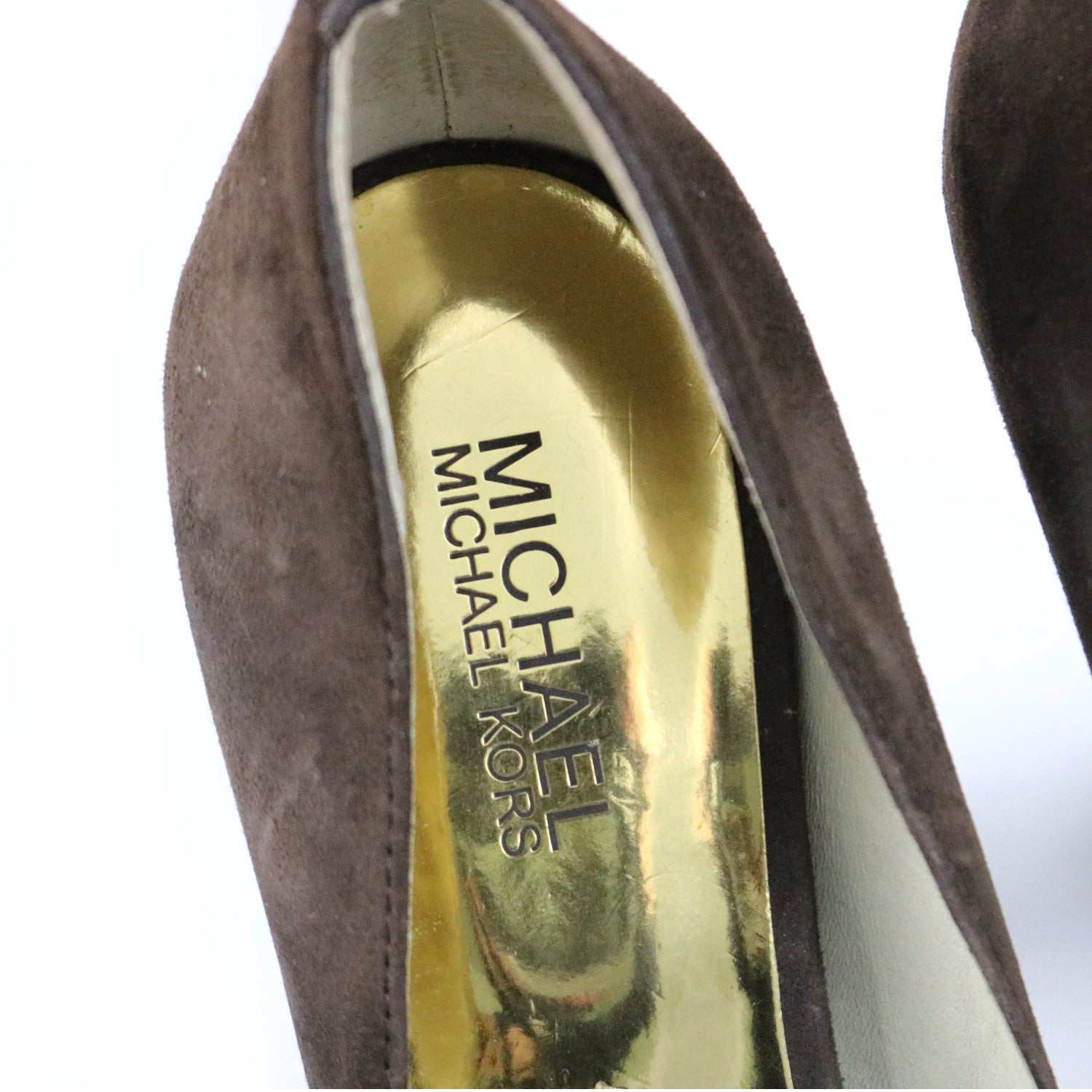 Suede Pumps