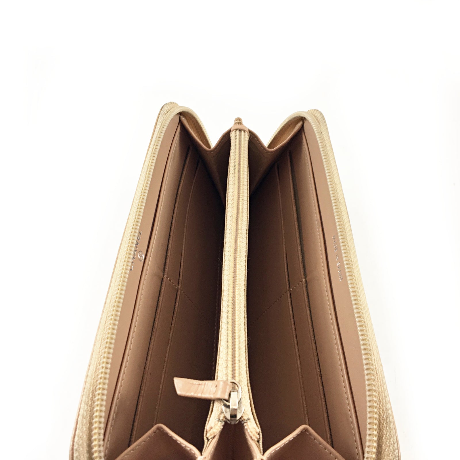 Caviar Timeless Organizer Wallet