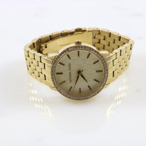 Signature Face Watch
