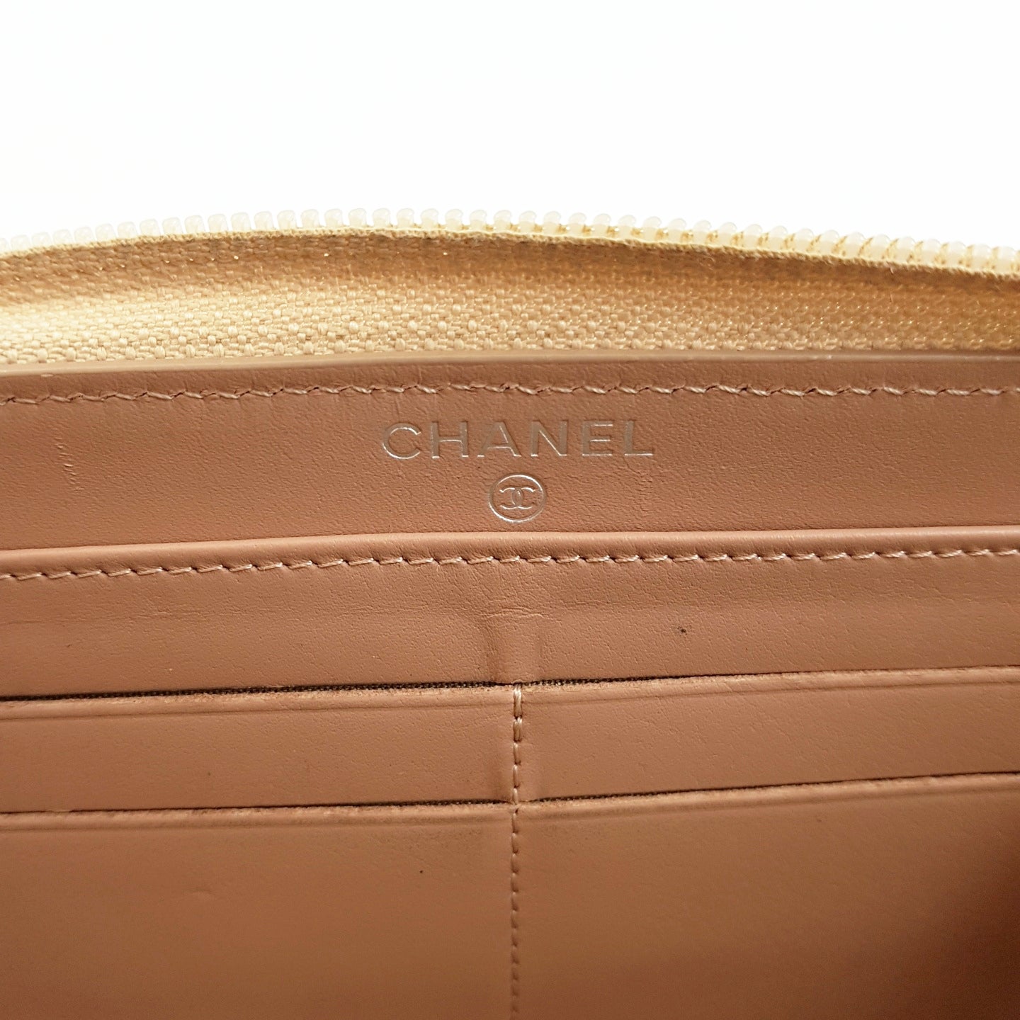 Caviar Timeless Organizer Wallet