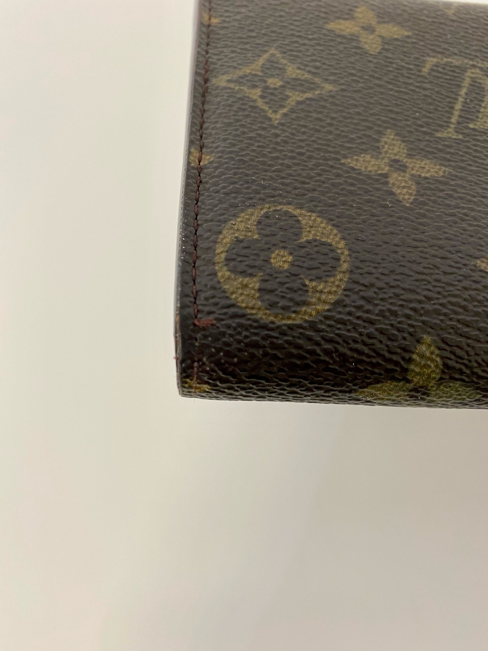 Monogram Sarah Wallet 6 Card Slots