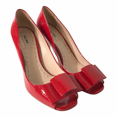 Red Heels 40