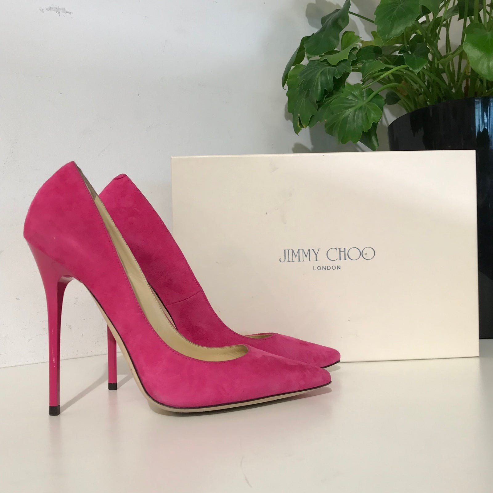 Suede Fuchsia Anouk