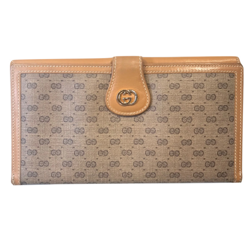 Gucci Vintage Wallet