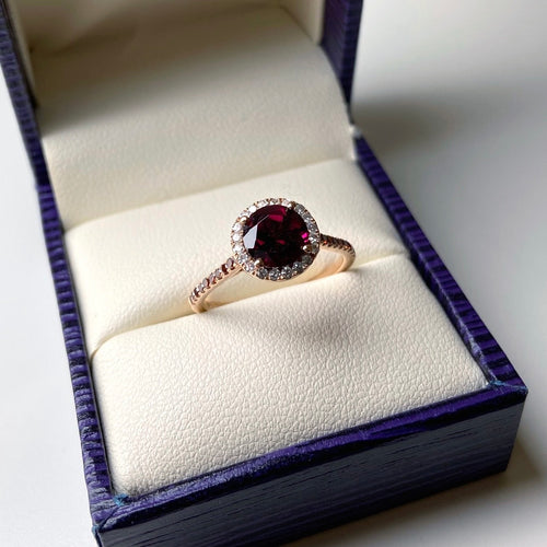 Genuine Garnet/Diamond Ring