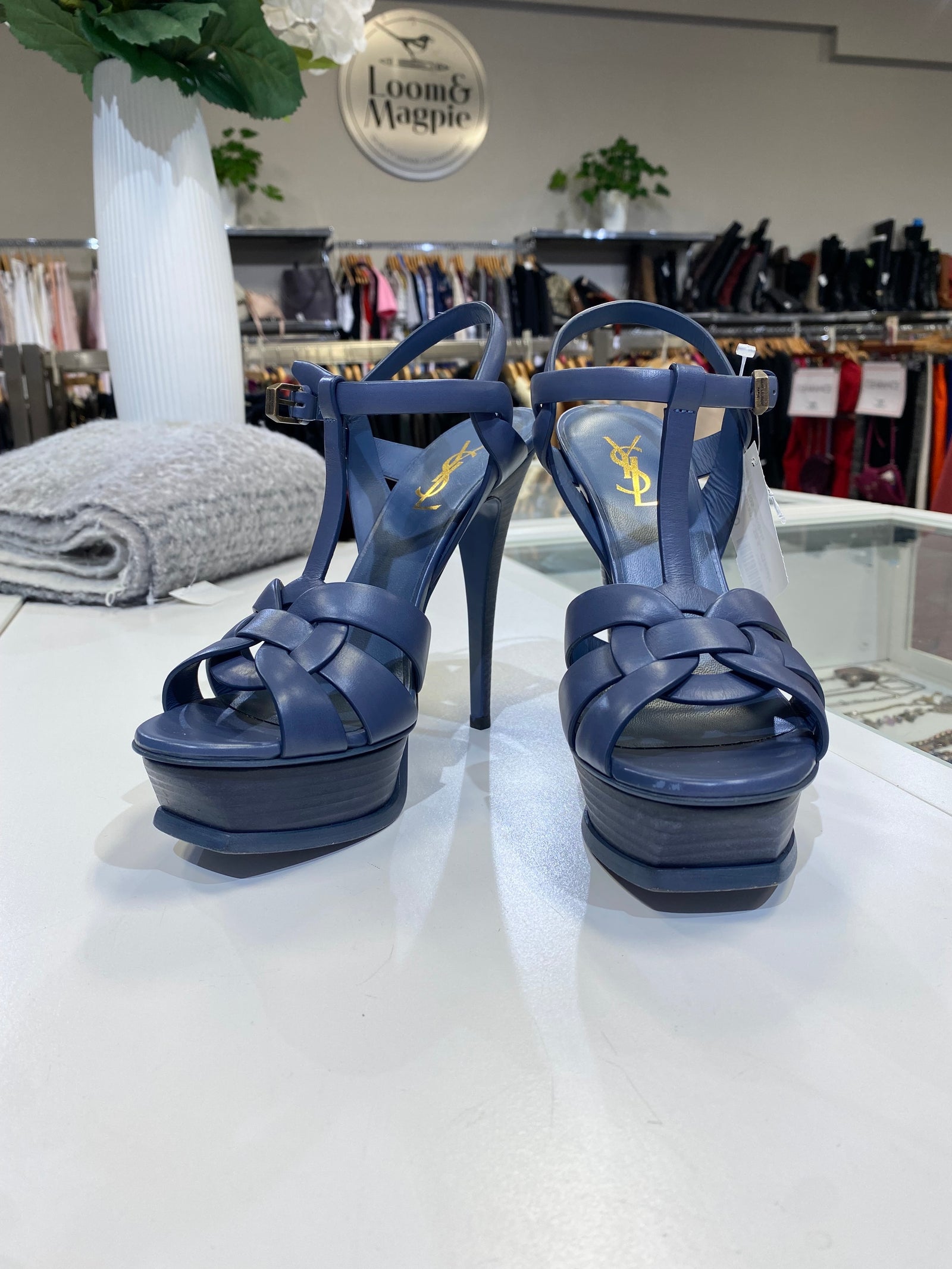TRIBUTE PLATFORM SANDALS