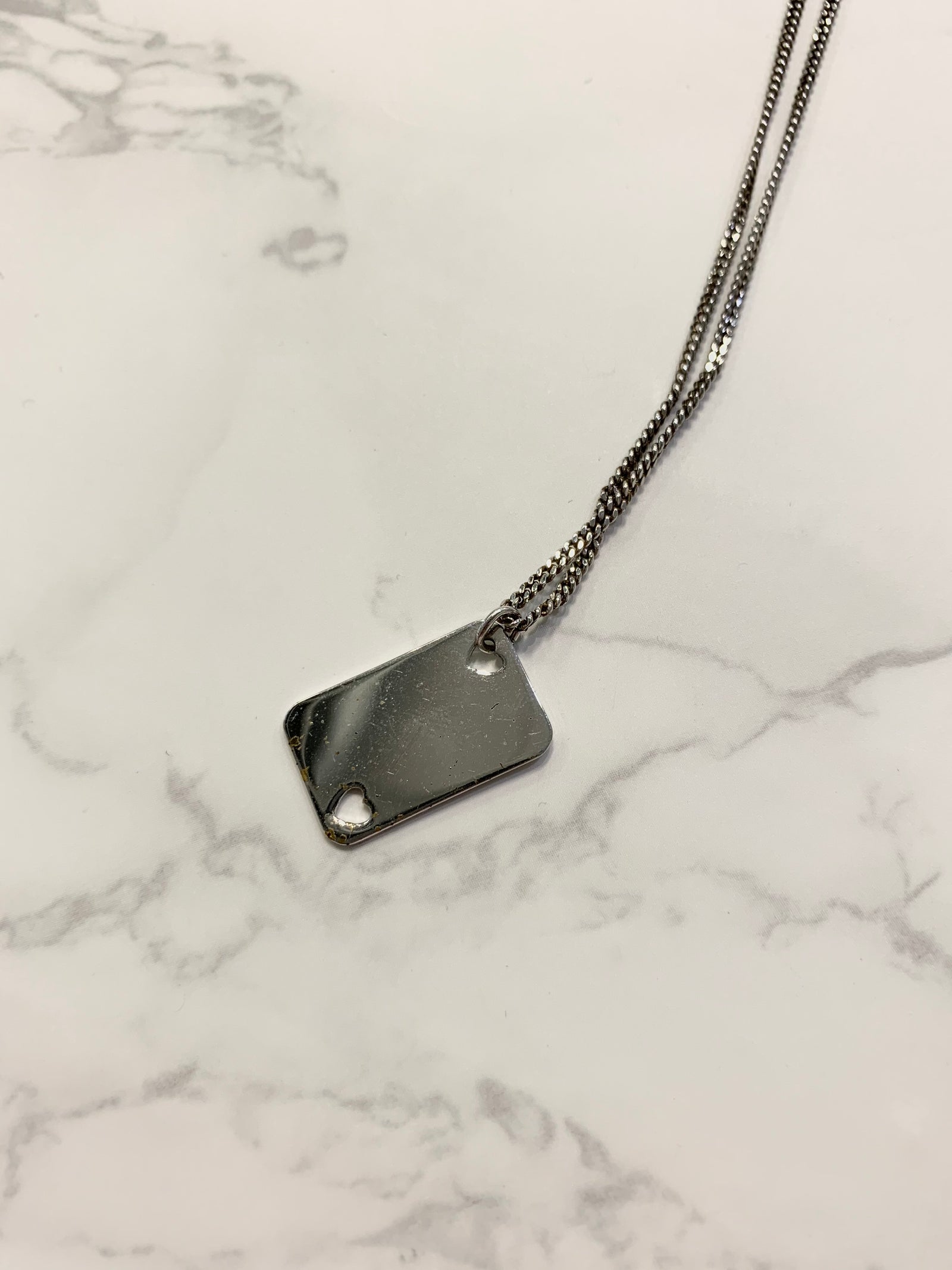 Silver Tone Pendant Necklace