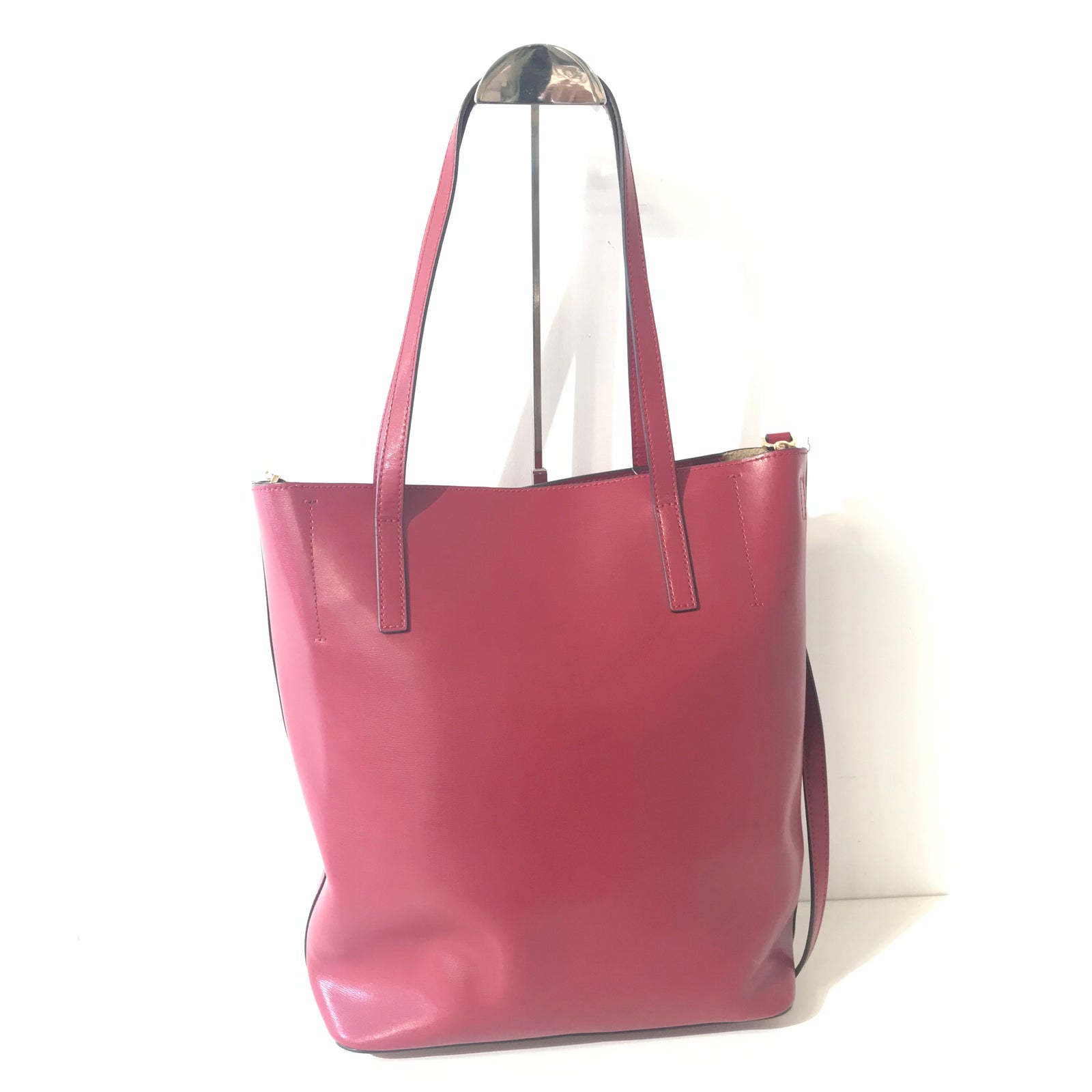 Red Tote