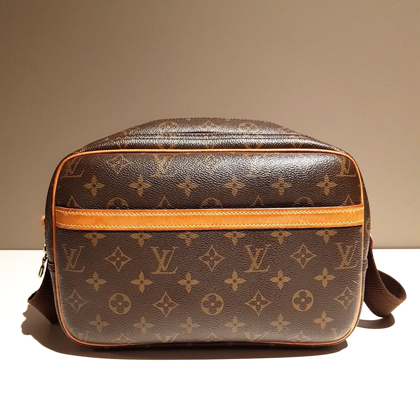 Monogram Reporter PM